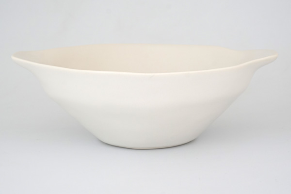 井山三希子 YASUMI 手付きボウル 白｜和食器の通販 monsen
