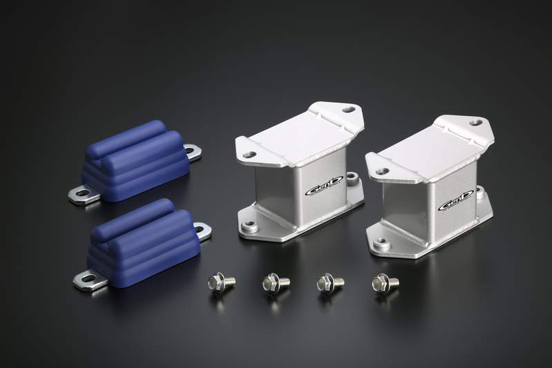 バンプストッパー ［リア］ SBB15UH - Genb（玄武）ハイエース用