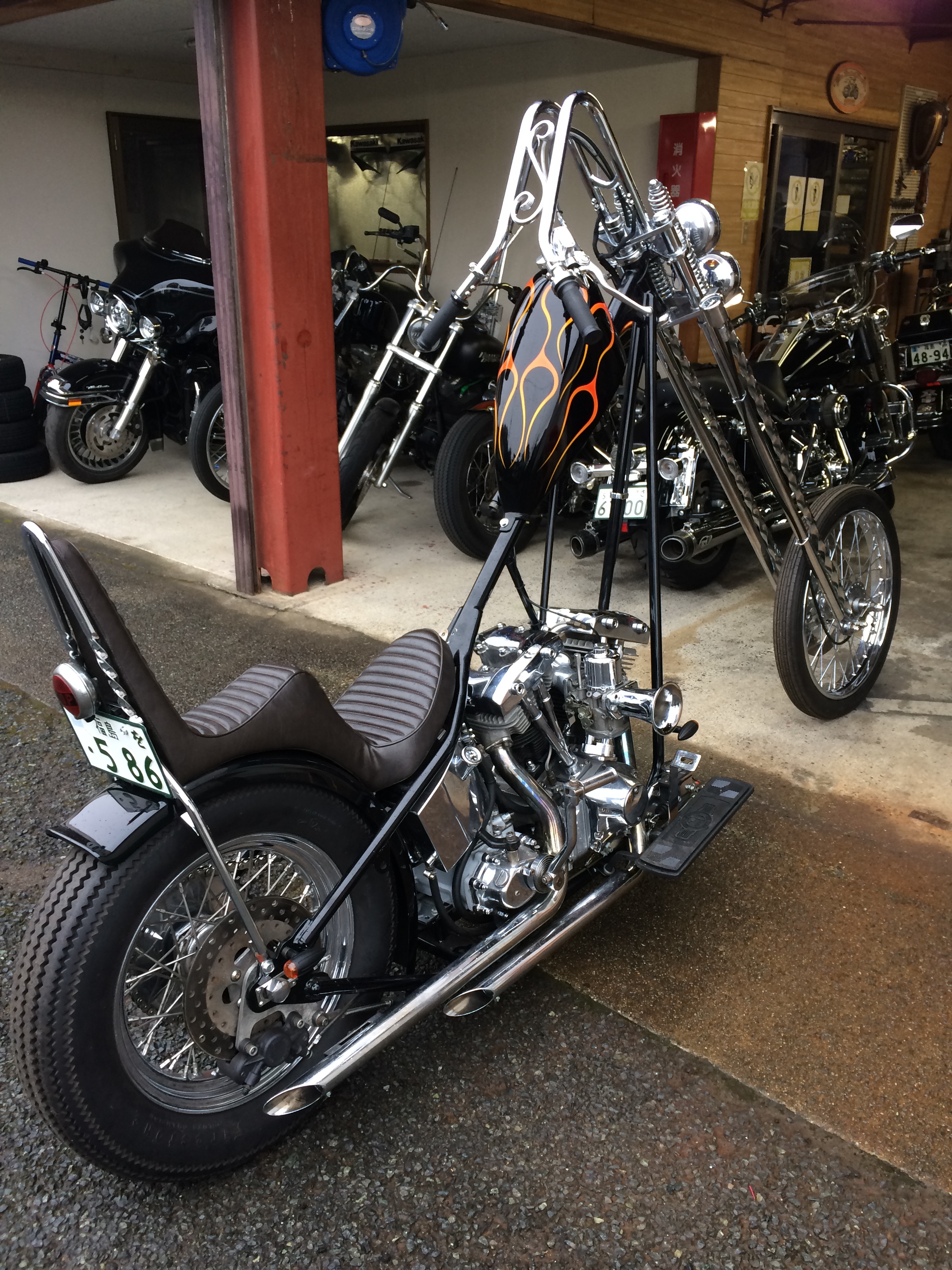 ハーレーカスタム例]ショベルリジット ロングフォークチョッパー