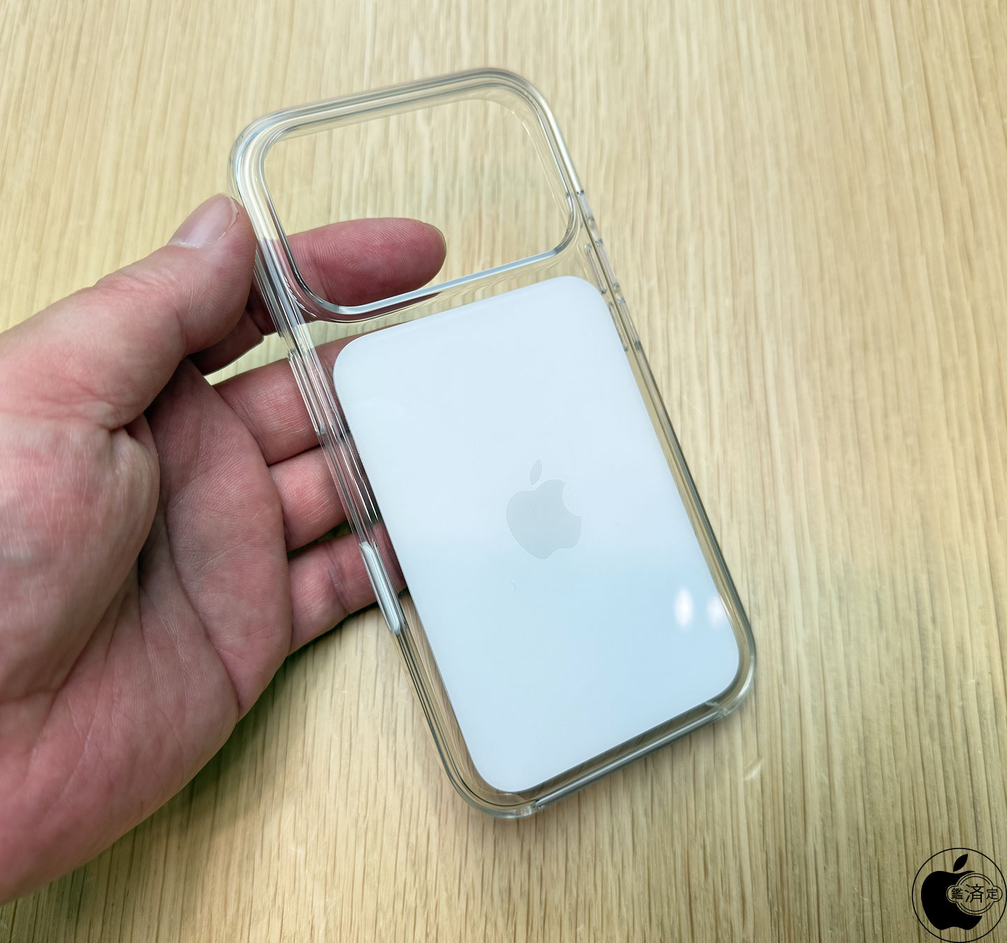 Apple、iPhone 17 Proシリーズ用ケース「MagSafe対応iPhone 17 Pro