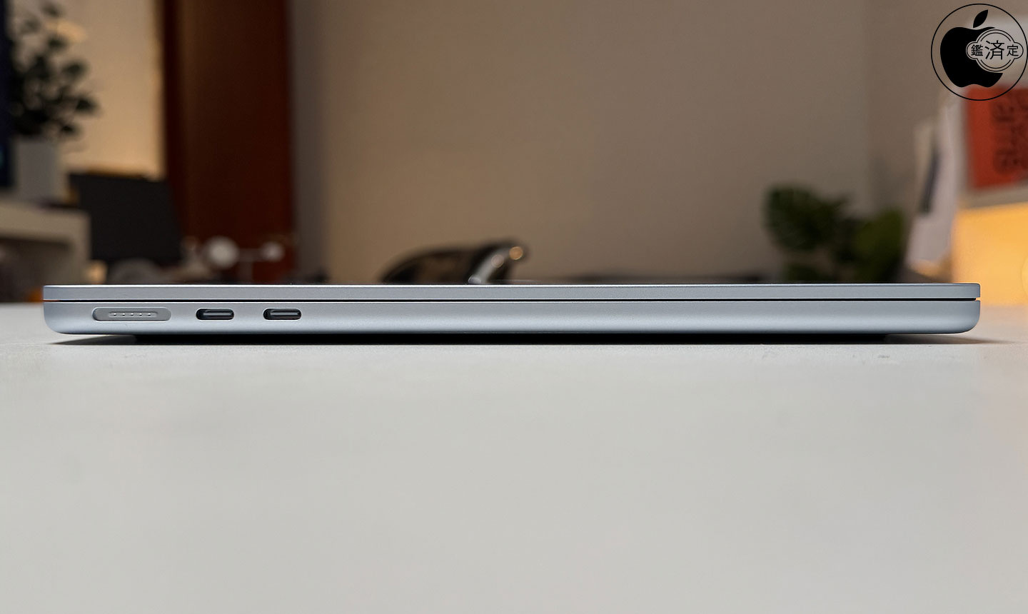 AppleのM4チップ搭載13インチMacBook Air「MacBook Air (13-inch, M4