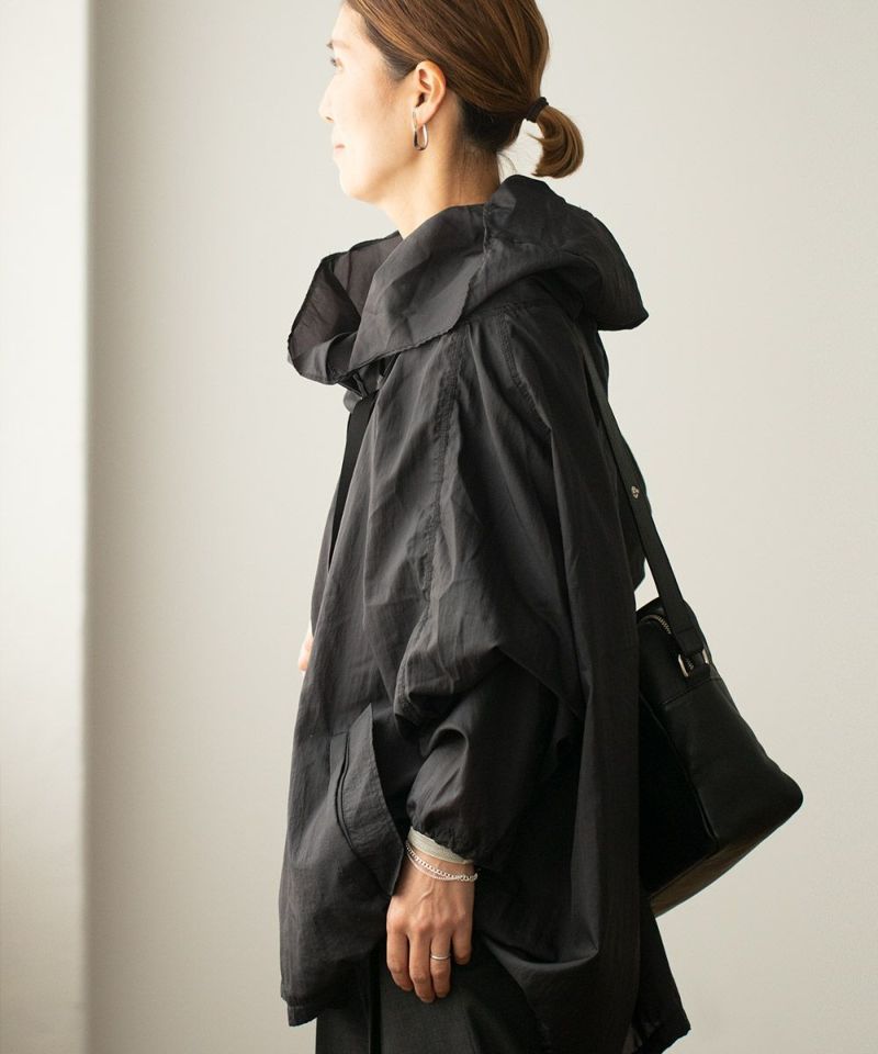 もうすぐ発売 │ 「バルーンポンチョ」soutiencollar - MADRIGAL