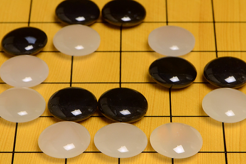 めのう碁石 着色（11mm） | 前川榧碁盤店