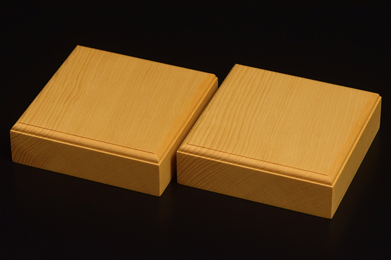 本榧1.5寸卓上将棋盤セット（ハギ盤・上） | 前川榧碁盤店