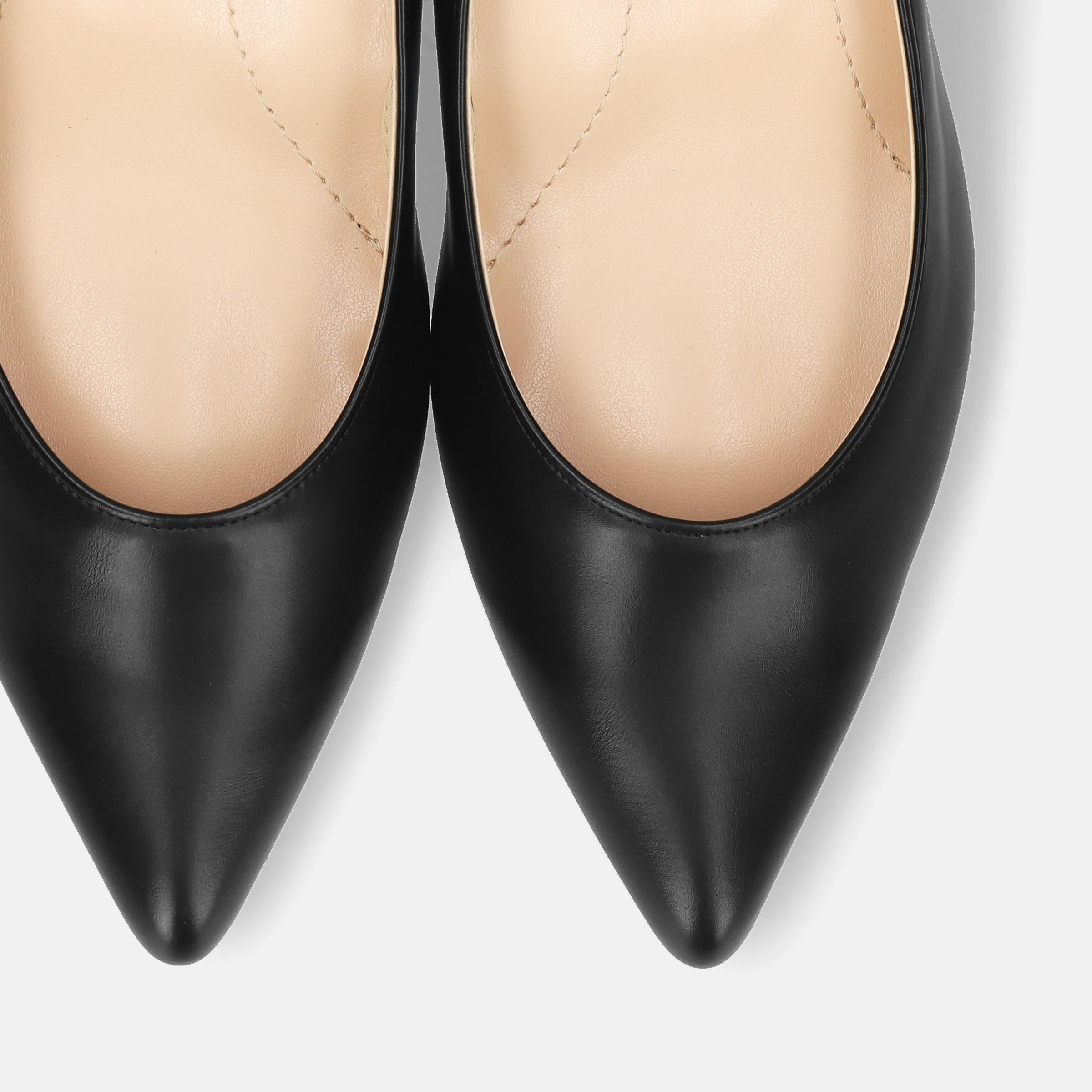 iCoN COLORS：ポインテッドトゥ スムース パンプス（C57173）ブラック