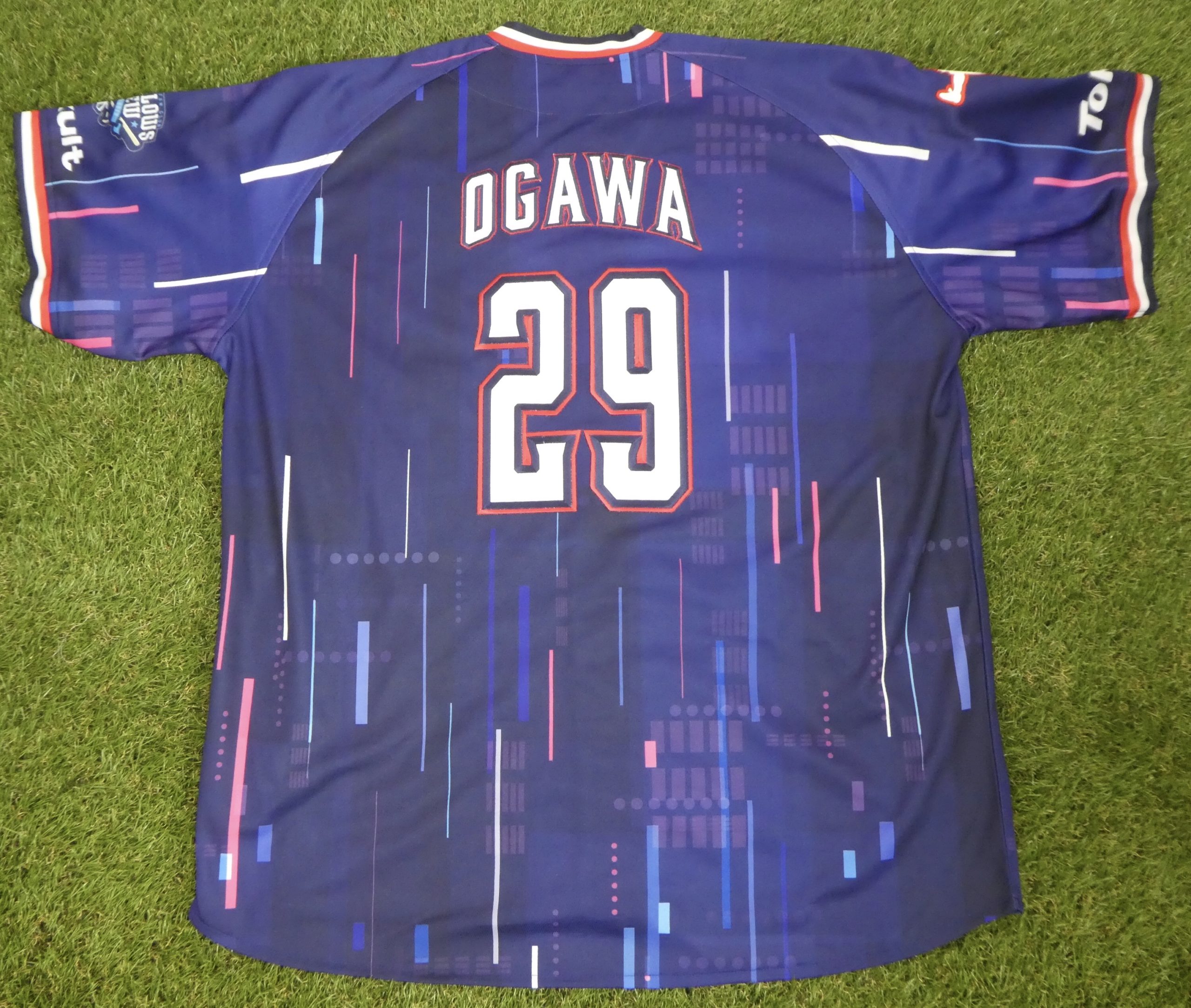 2020年ヤクルトスワローズCREWユニフォーム 小川 泰弘選手 – 東京