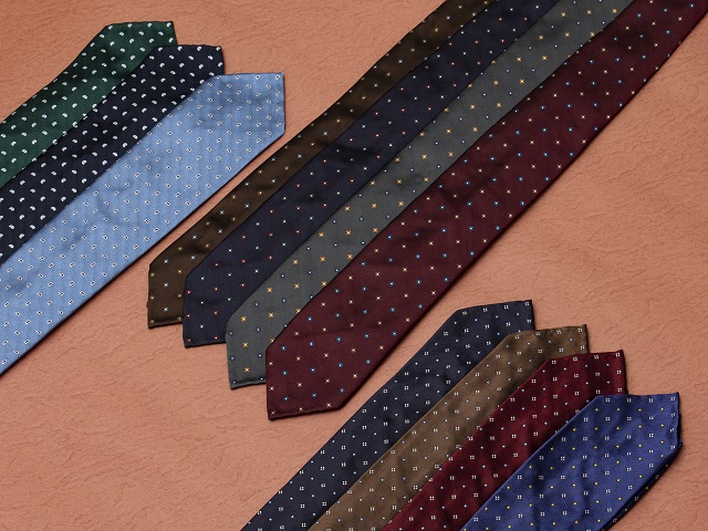 TIES】NEW ARRIVAL ❝セッテピエゲ アンティーケ スフォデラータ ジャ