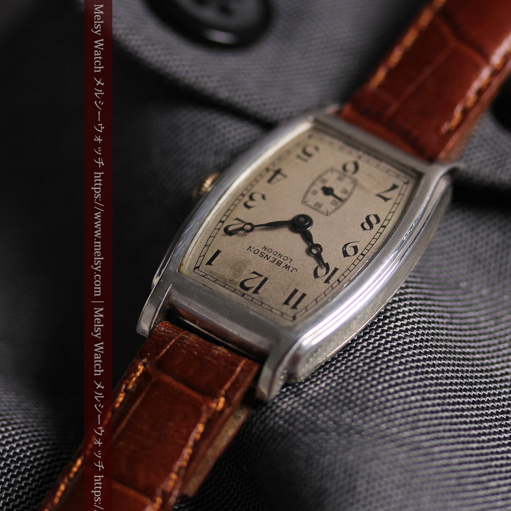 英国ベンソンの貴重なトノー型・銀無垢アンティーク腕時計 【1947年頃