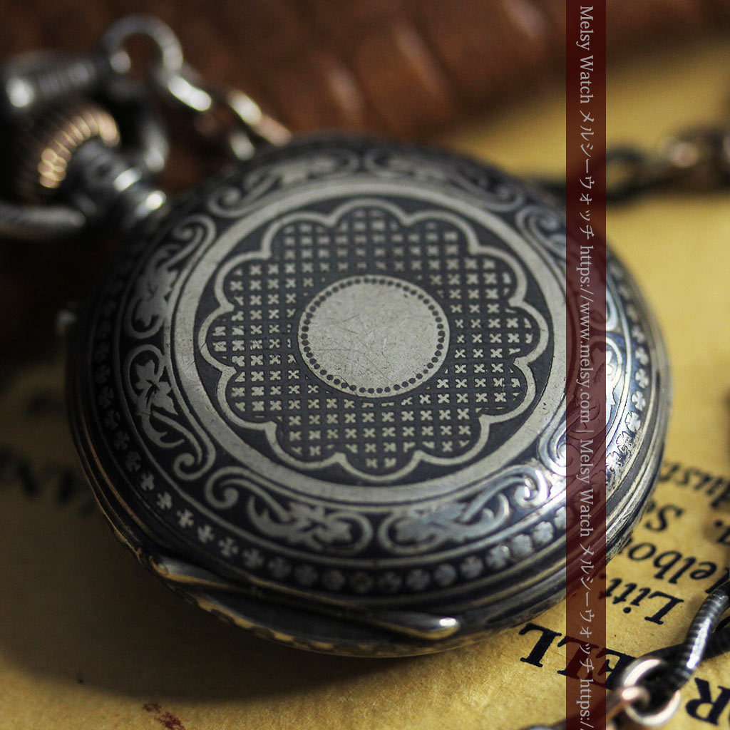 ニエロ・黒金装飾 ロンジンの銀無垢アンティーク懐中時計【1902年製