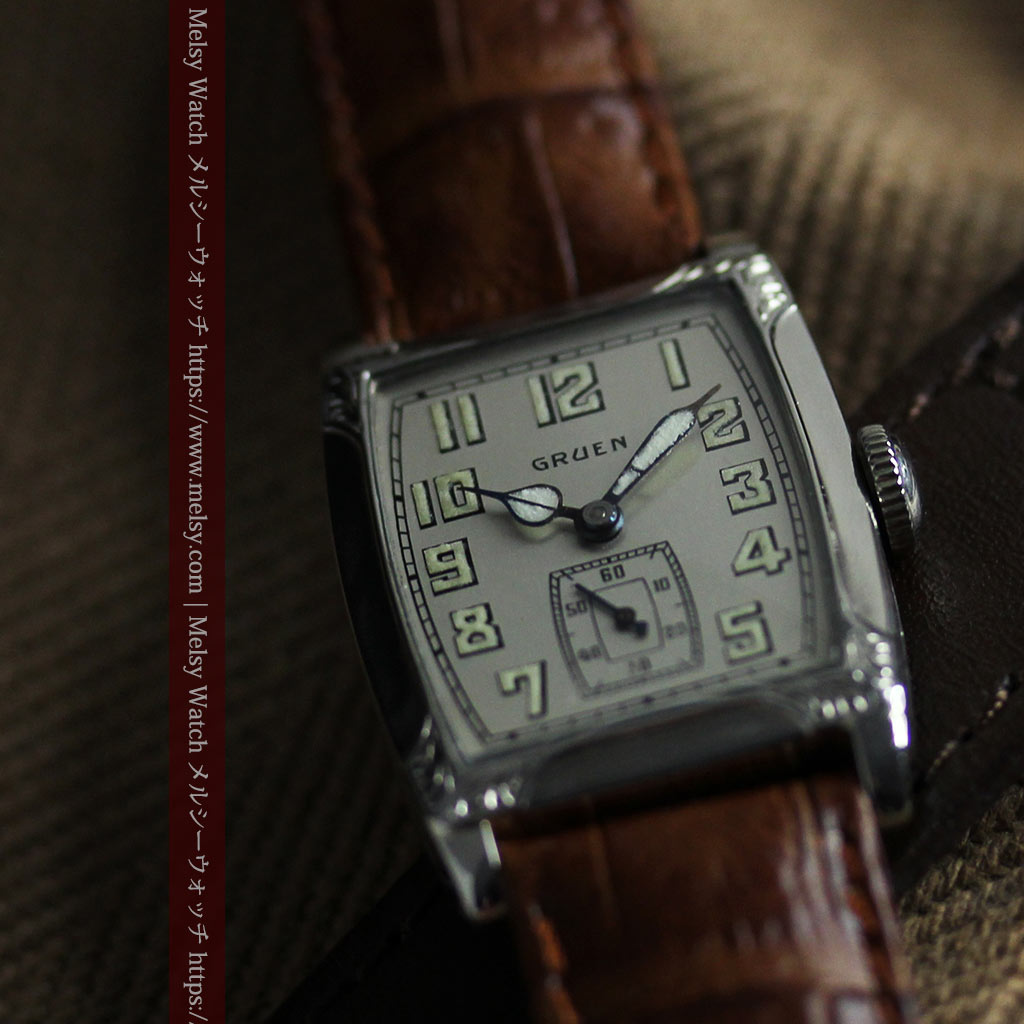 グリュエン 100年物の特別なカジュアルアンティーク腕時計 【1925年頃】