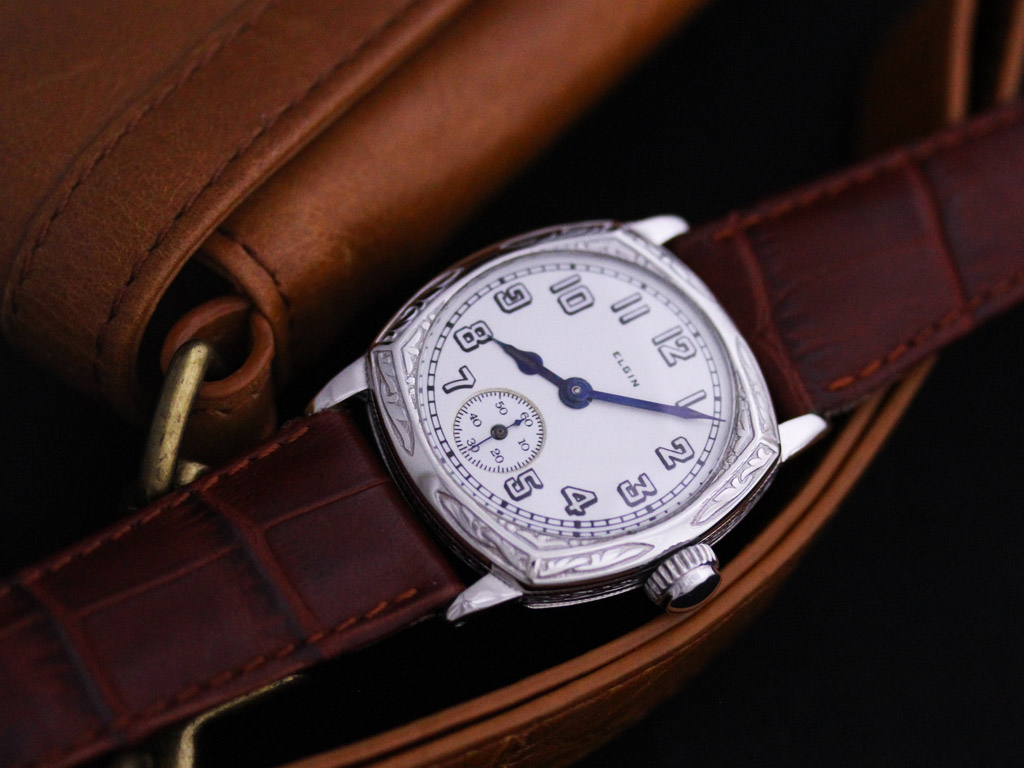 エルジン アンティーク腕時計 彫りの深い男前 【1915年製】