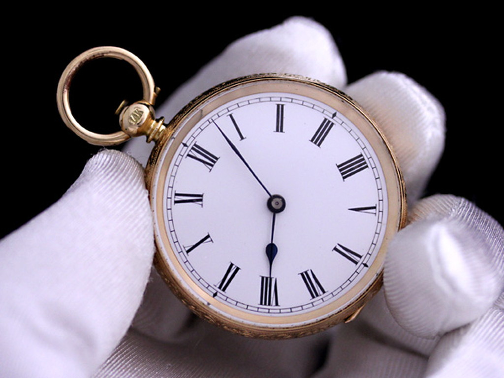 スイス製 金無垢アンティーク懐中時計 豪華な装飾 【1900年頃】