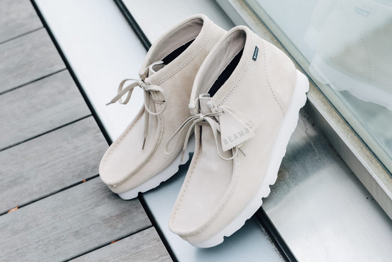 ビームス別注のゴアテックスなクラークス「ワラビー」は梅雨時期の