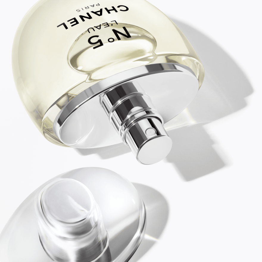 シャネル N°5 ロー オードゥ トワレット D」の夏の特別限定品が登場