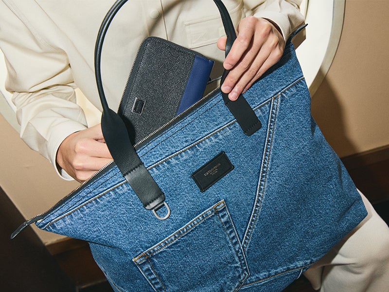 ドルチェ＆ガッバーナ、最上級の相棒バッグと僕らの毎日 メンズノンノ