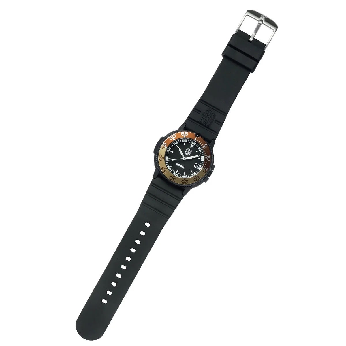 ただのコラボじゃない！ 争奪戦必至な「真夏のニュースな腕時計」3選