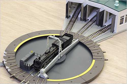 トミックスTOMIX1603手動ターンテーブル転車台1個・4212複線機関庫2個
