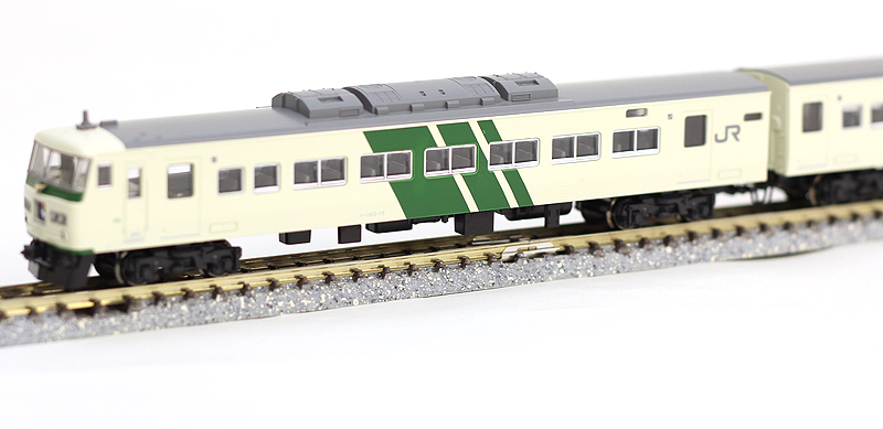 185系 A8編成 リバイバル踊り子色 8両基本セット | KATO(カトー) 10
