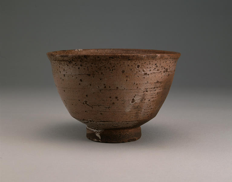 奥高麗茶碗 銘 入舟 - MIHO MUSEUM