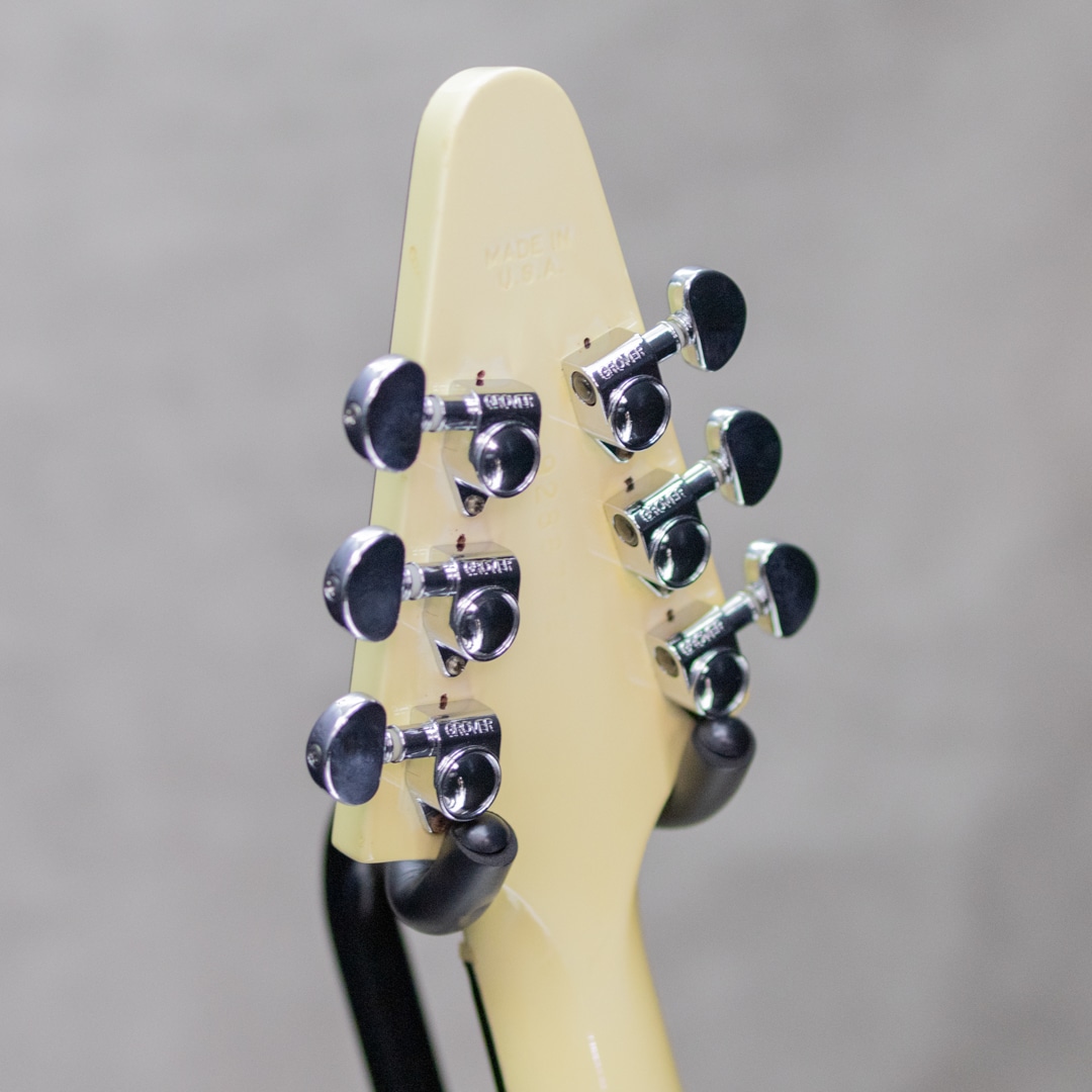 Flying V '67 Classic White / 1997: エレキギター｜三木楽器公式通販