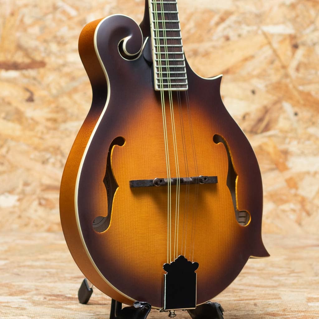 Inspired by Gibson F-5 Studio VS: Folk Stringed Instruments｜三木