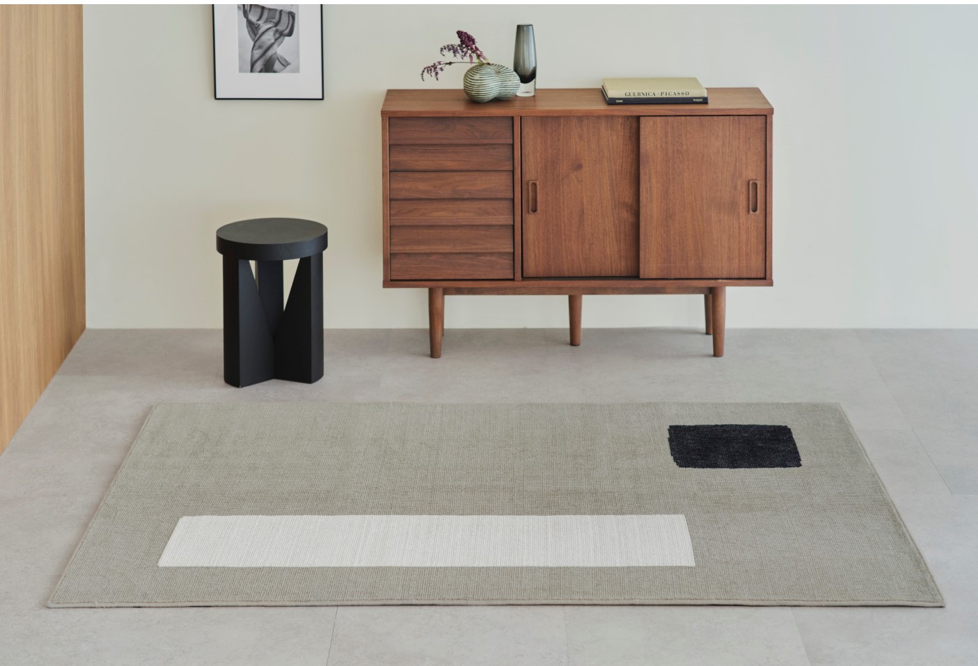 好評の抽象柄やペット対応ラグなど、2025年秋冬の新作ラグ全6シリーズ