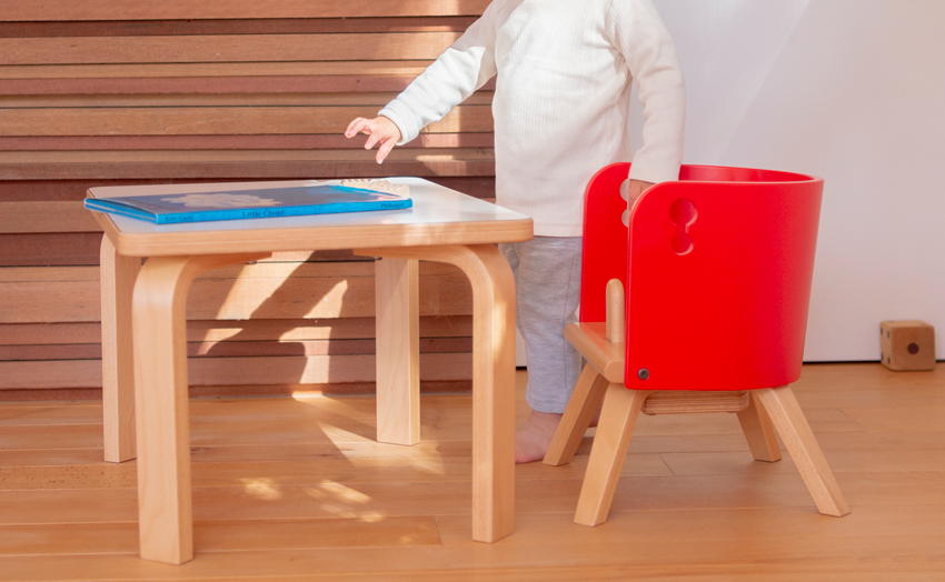 Carota カロタ 可愛らしいベビーチェア 佐々木デザイン SDI 日本製を