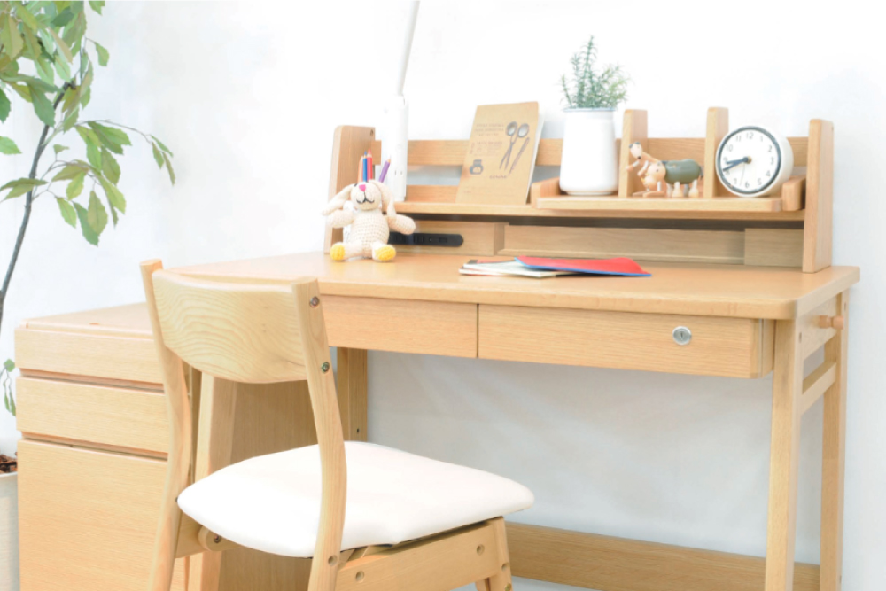 ヒカリサンデスク - 店舗取扱い家具ブランド ｜村内ファニチャー