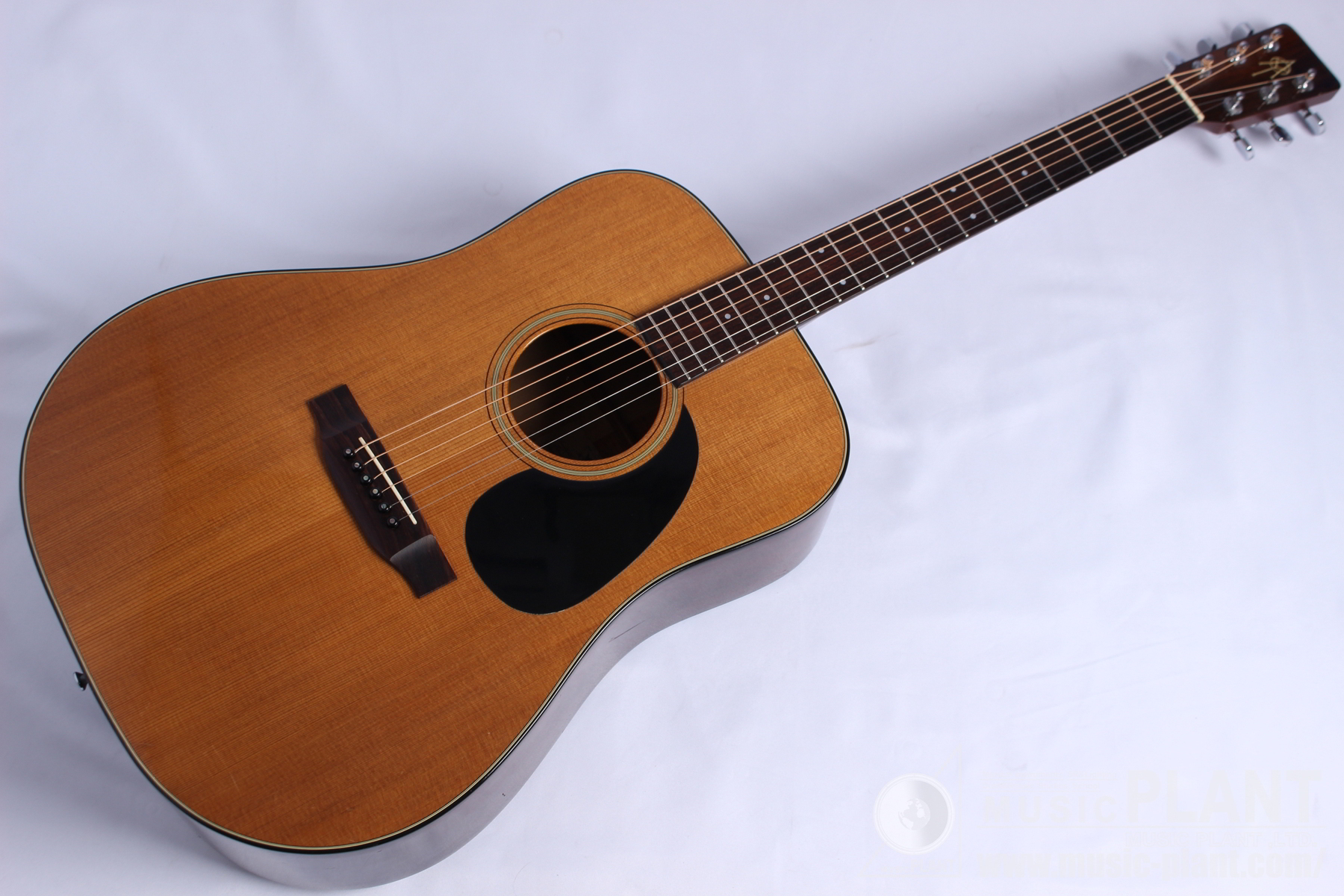 Alvarez Yairi アコースティックギターDY-45 Nat中古品()売却済みです