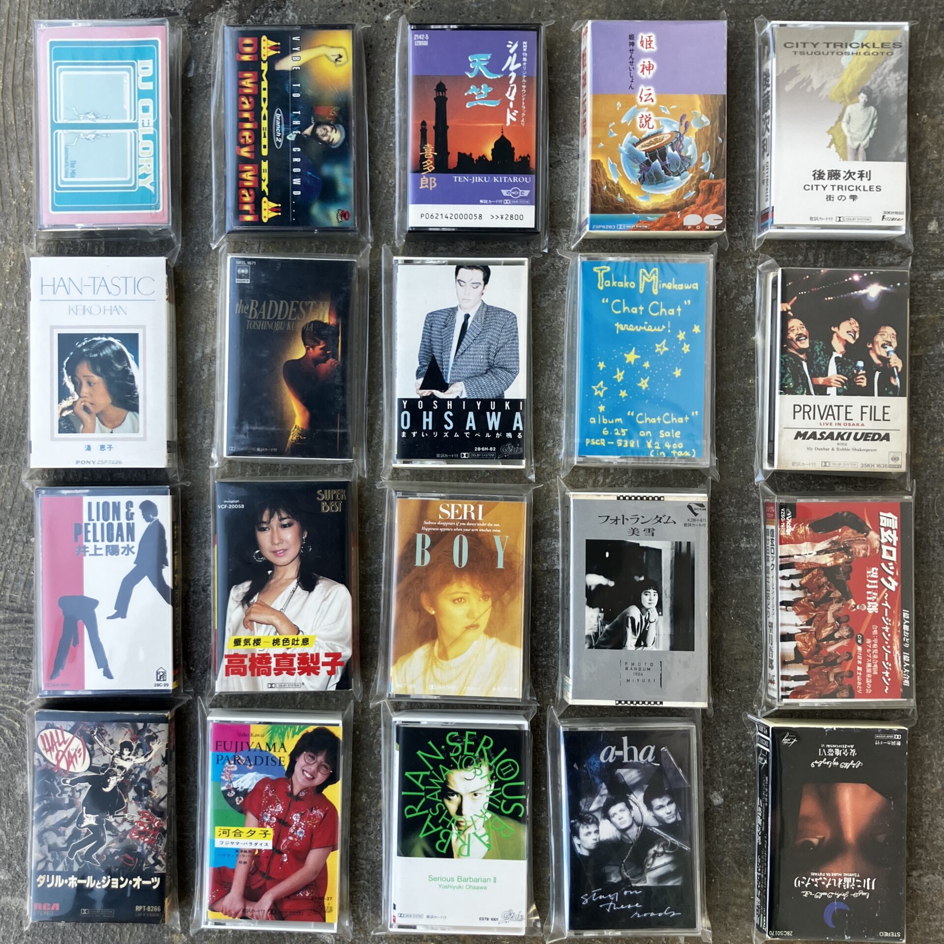 新入荷情報】 カセットテープが約150本入荷しました。