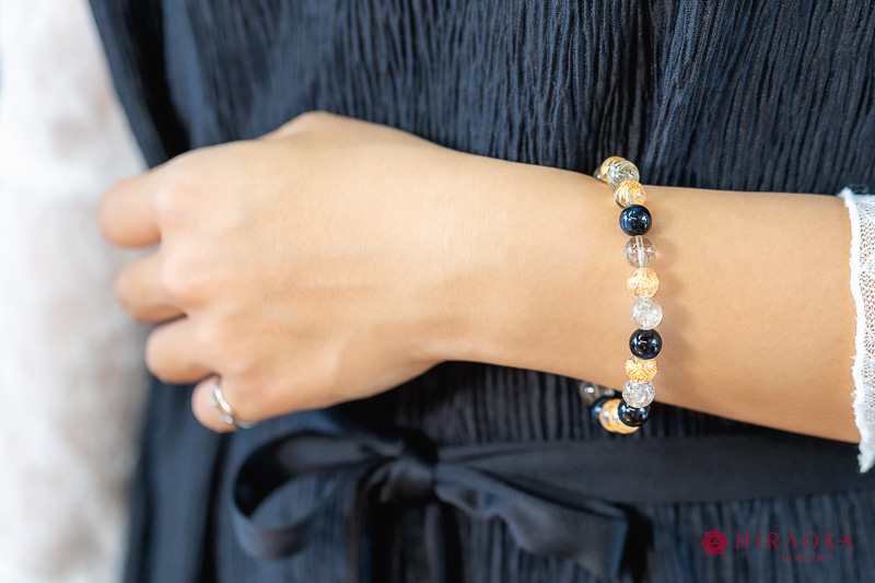 悪い状況を一変し、運気全開へ！金彫り九頭龍パワーストーン