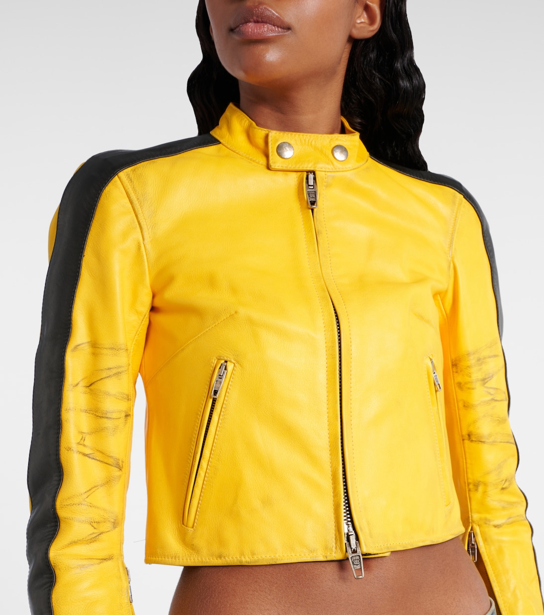 Cropped leather jacket in yellow - Balenciaga | Mytheresa