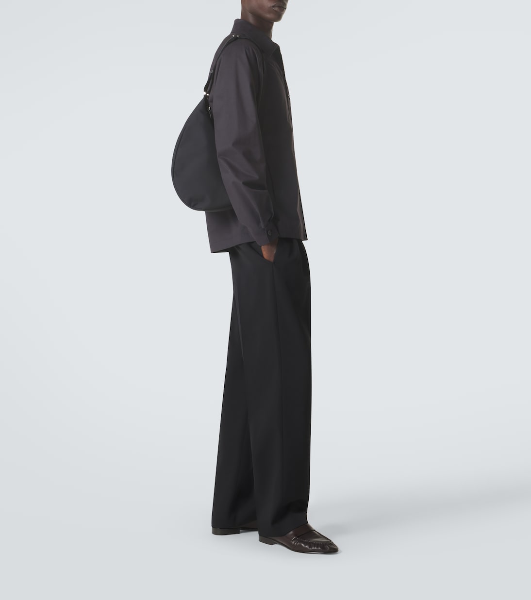 Slouchy Banana Two crossbody bag in black - The Row | Mytheresa