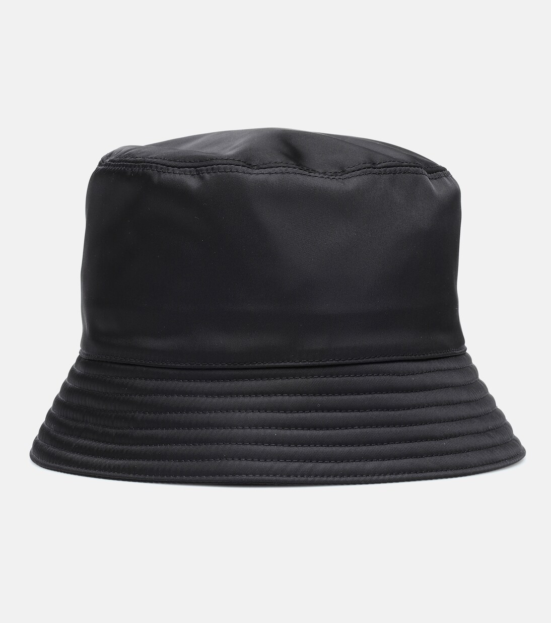 Logo Re-Nylon bucket hat in black - Prada | Mytheresa