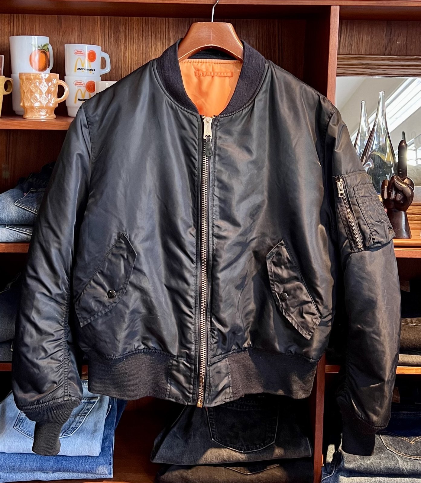 ビンテージ【ALPHA INDUSTRIES】アルファ製【MA-1】フライトジャケット