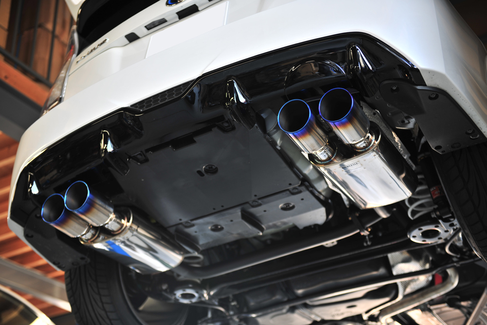 ノブレッセ 30プリウス用 マフラー