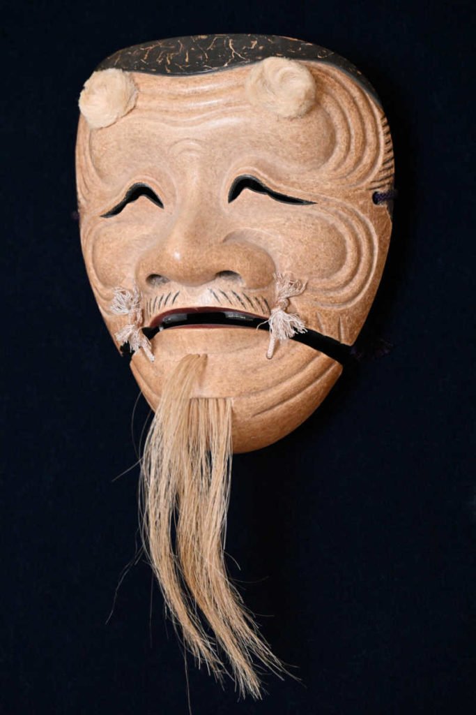 翁 - 能面師 倉林朗 能面展示室ー能面展示室