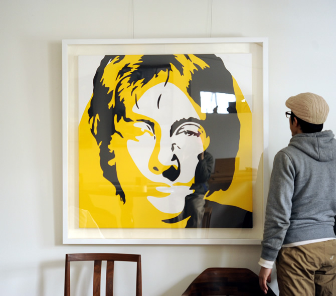 キャンバスも額縁で額装できるんです！（オーダーフレーム） ー