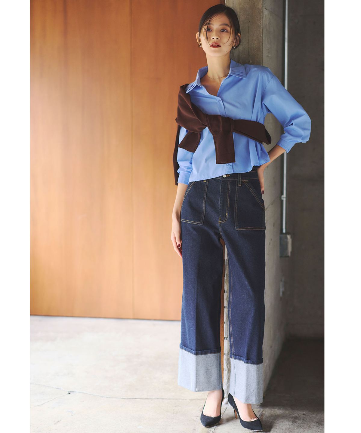 タックデザインシャツ