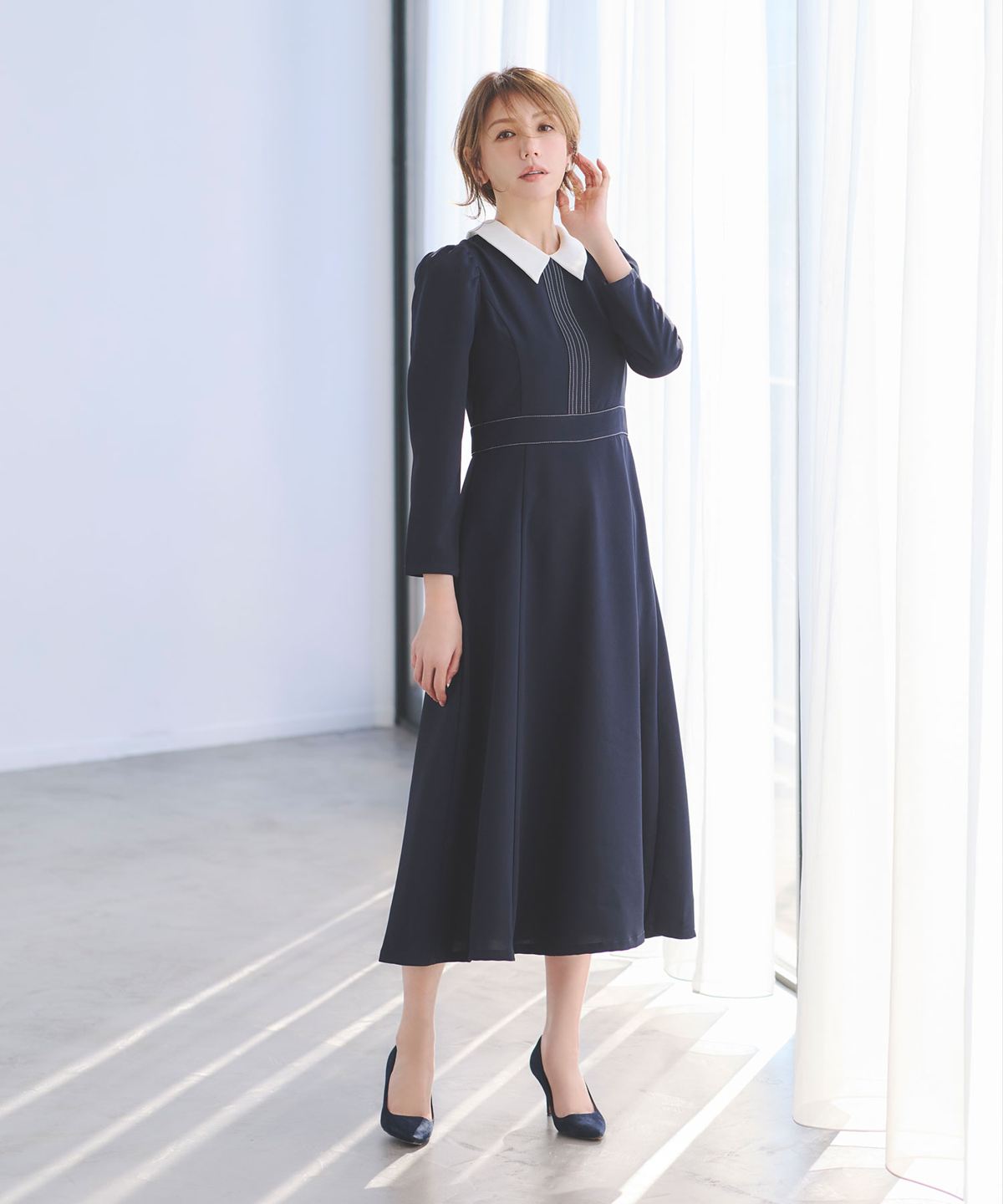 美香さん着用】2WAY襟配色ステッチワンピース