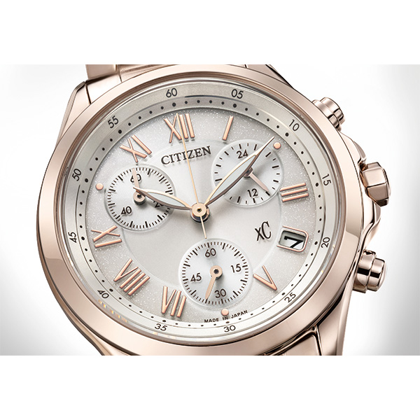 xC クロスシー basic collection クロノグラフ エコ・ドライブ FB1405