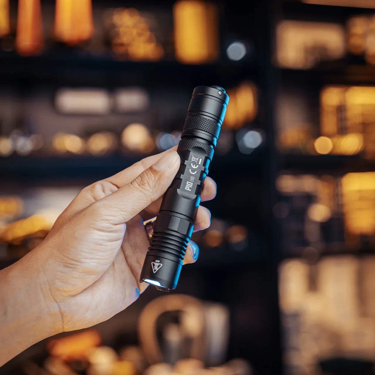 P10 V2 - 1100 lumens Tactical Duty Rechargeable Flashlight