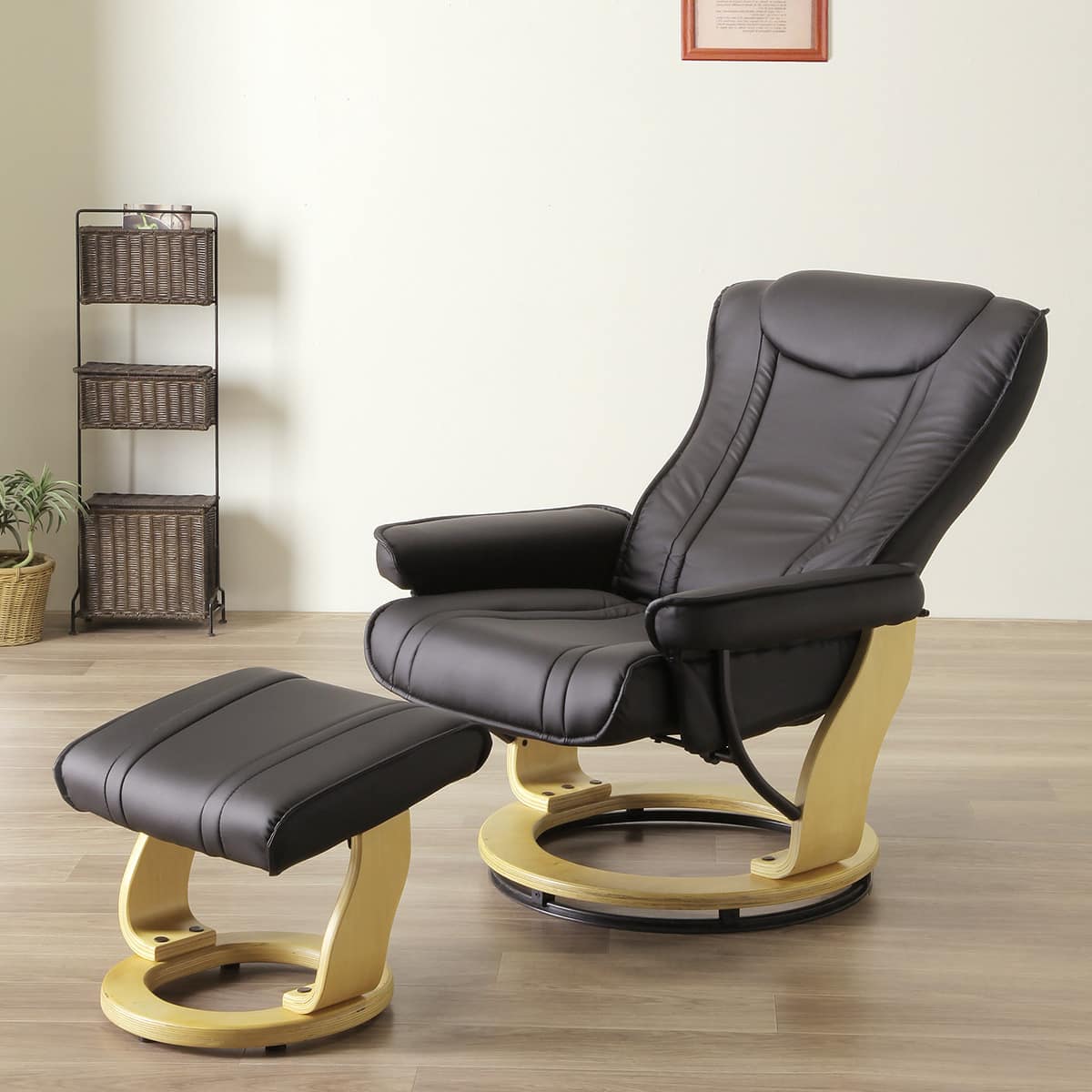 くつろぎリクライニングチェア (BK) | ニトリネット【公式】 家具