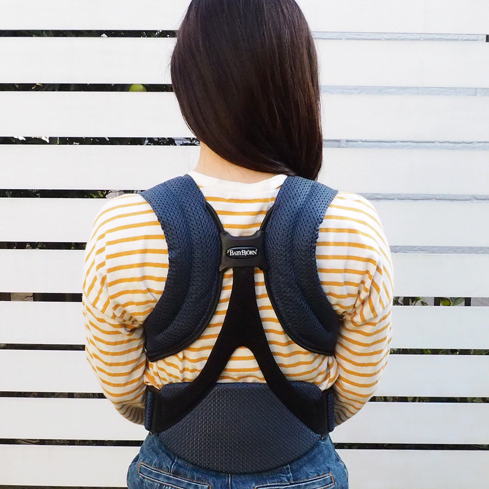 ベビービョルン ベビーキャリアMOVE エアリーメッシュ 抱っこひも