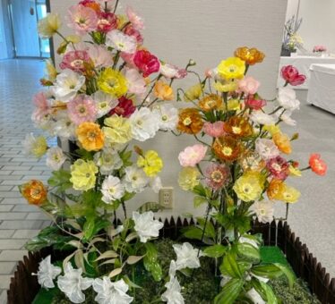 緻密で繊細な輝くお花！アメリカンフラワーの世界 | スタッフブログ