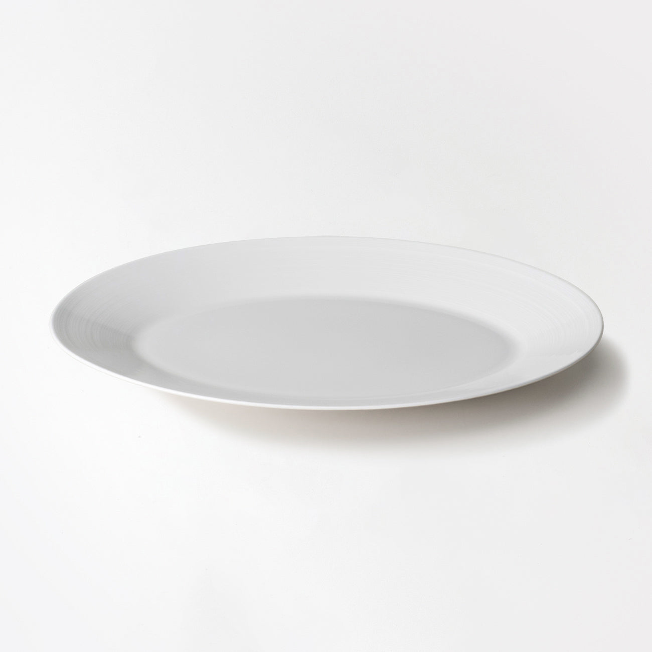 白いブランド食器｜36cmオーバルプレート｜EXQUISITE｜ニッコー公式