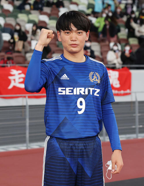 高校サッカー】成立学園逃げ切り“1番星” 自慢のパスサッカーで19年