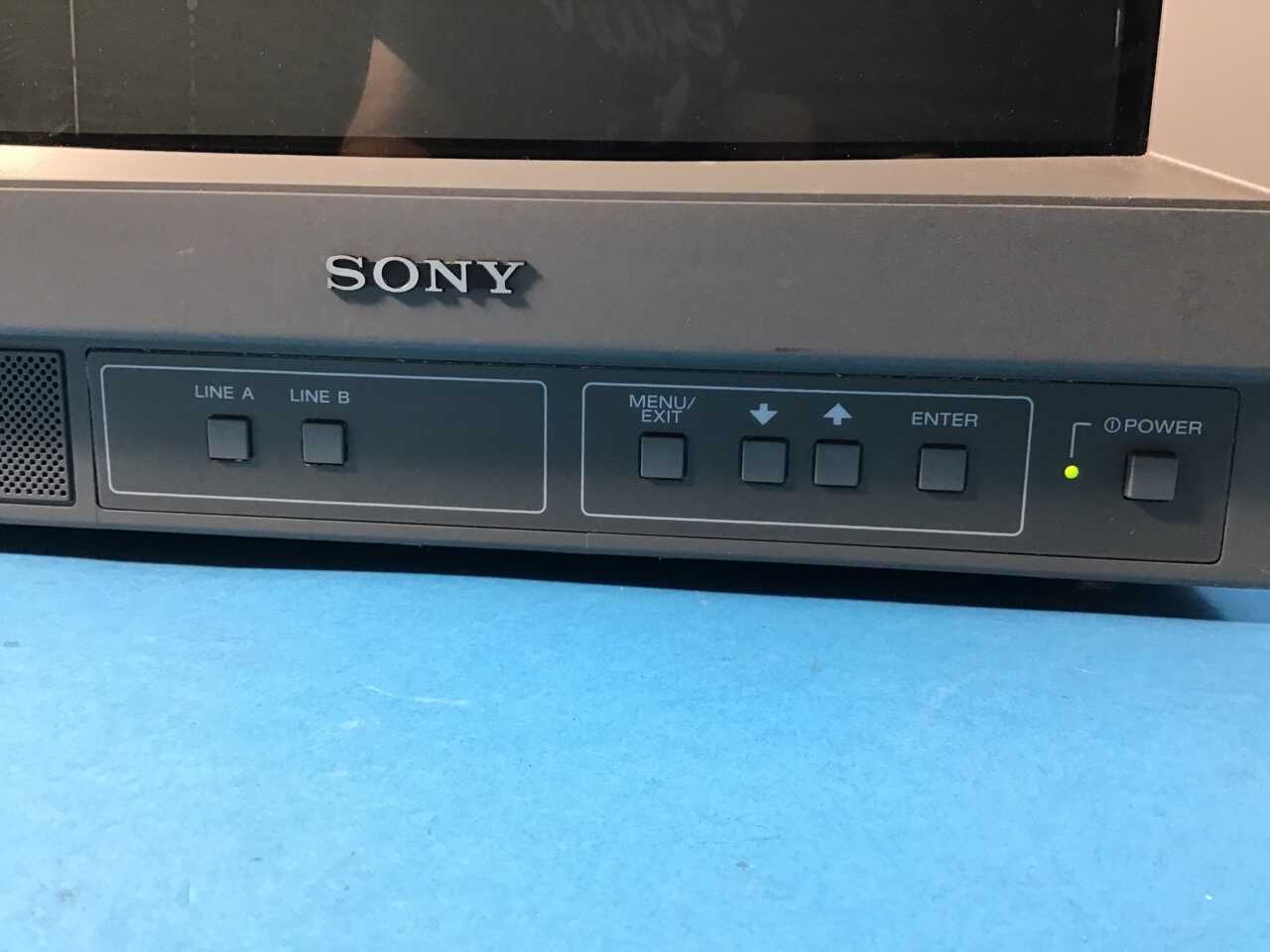 Sony PVM-14NiU 14 inch Trinitron Color Video Monitor - NWS Medical