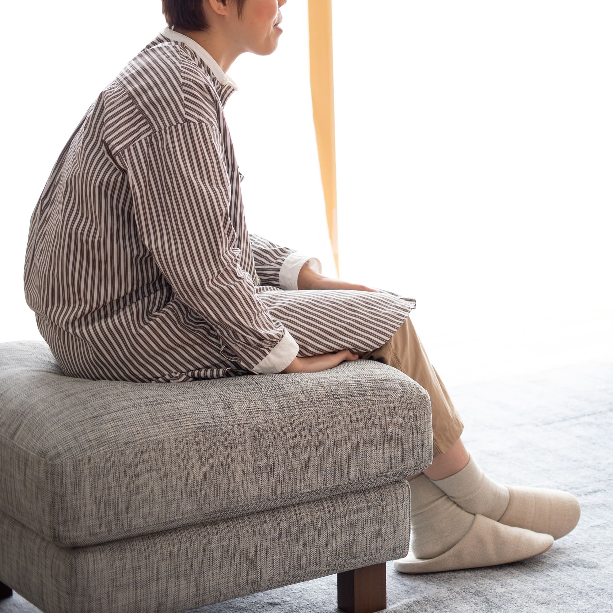 NewSugar Hi-Back Modern オットマン」 製品詳細ページ | 国産ソファ