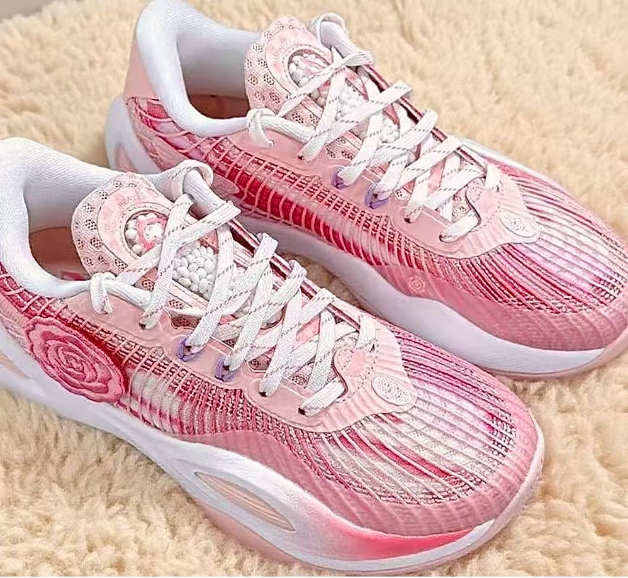 Austin Reaves シグネチャーシューズ AR1 AR2 AR3 | Rigorer